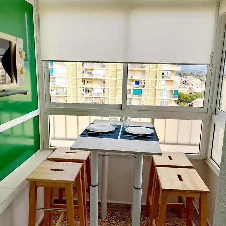 Vistas Al Mar, 11 Planta, 50m Playa!! شقة